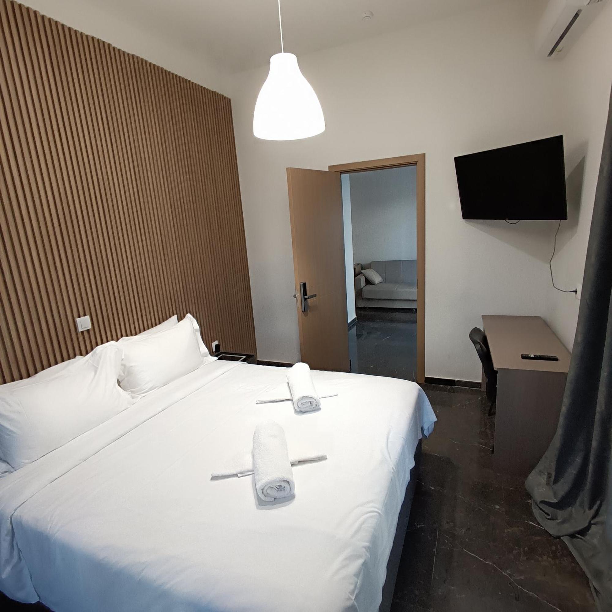 Celia Residence Atenas Exterior foto